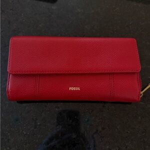 Fossil Red Leather Fold-Over Wallet with Gold Logo NWOT